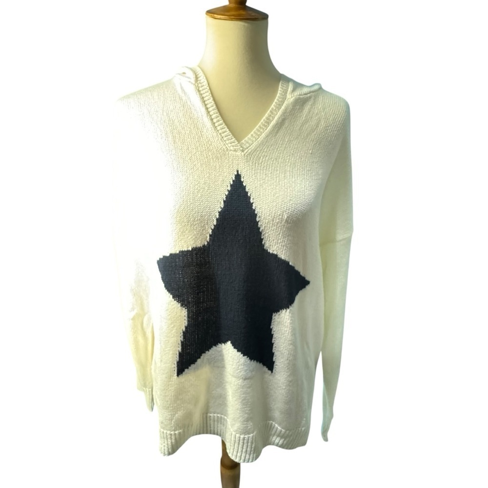 Marled Star Hooded Sweater